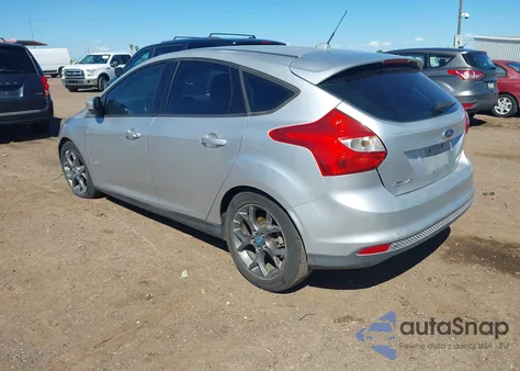 2013 Ford Focus Se z USA, uszkodzony, nr VIN 1FADP3K25DL178459
